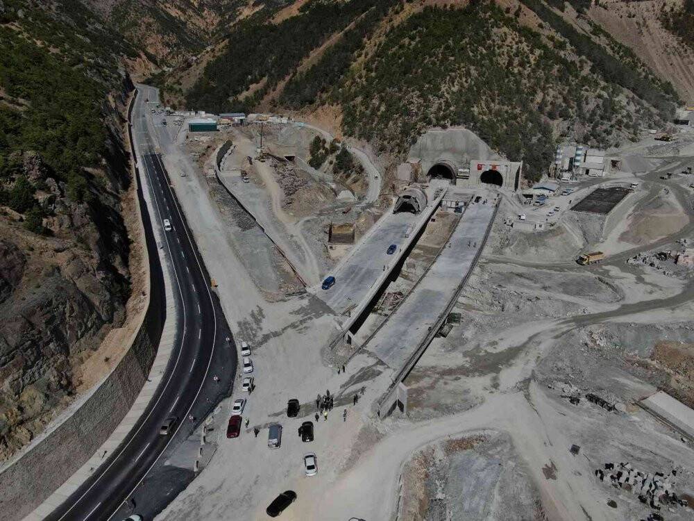 Yeni Ziagane Tüneli bitirildiğinde Türkiye’nin gurur projelerinden biri olacak
