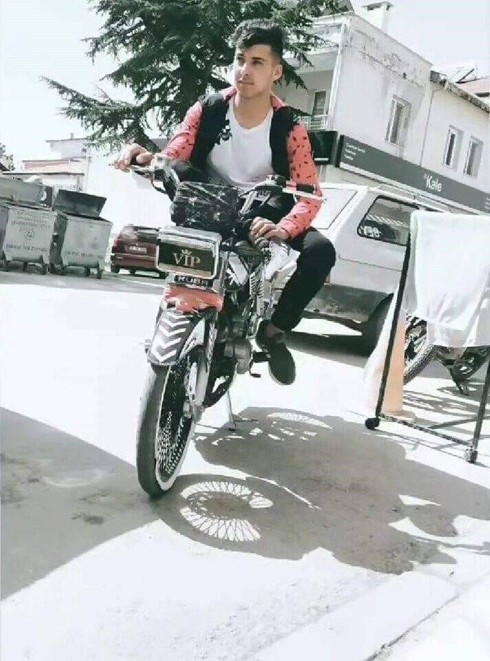 17 yaşındaki genç motosiklet kazasında öldü