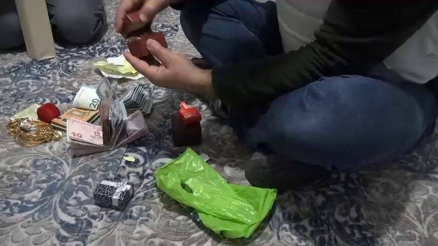 Beyoğlu’nda bombayı bırakan teröristin yakalanma anları ortaya çıktı