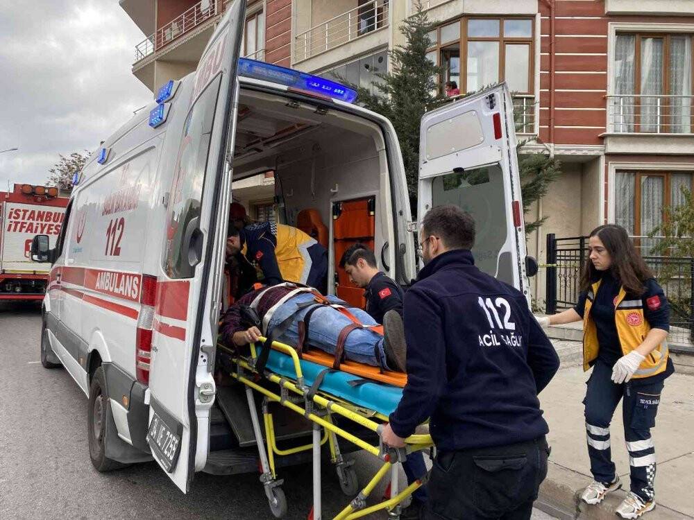 Fren yerine gaza basınca boşlukta asılı kaldı