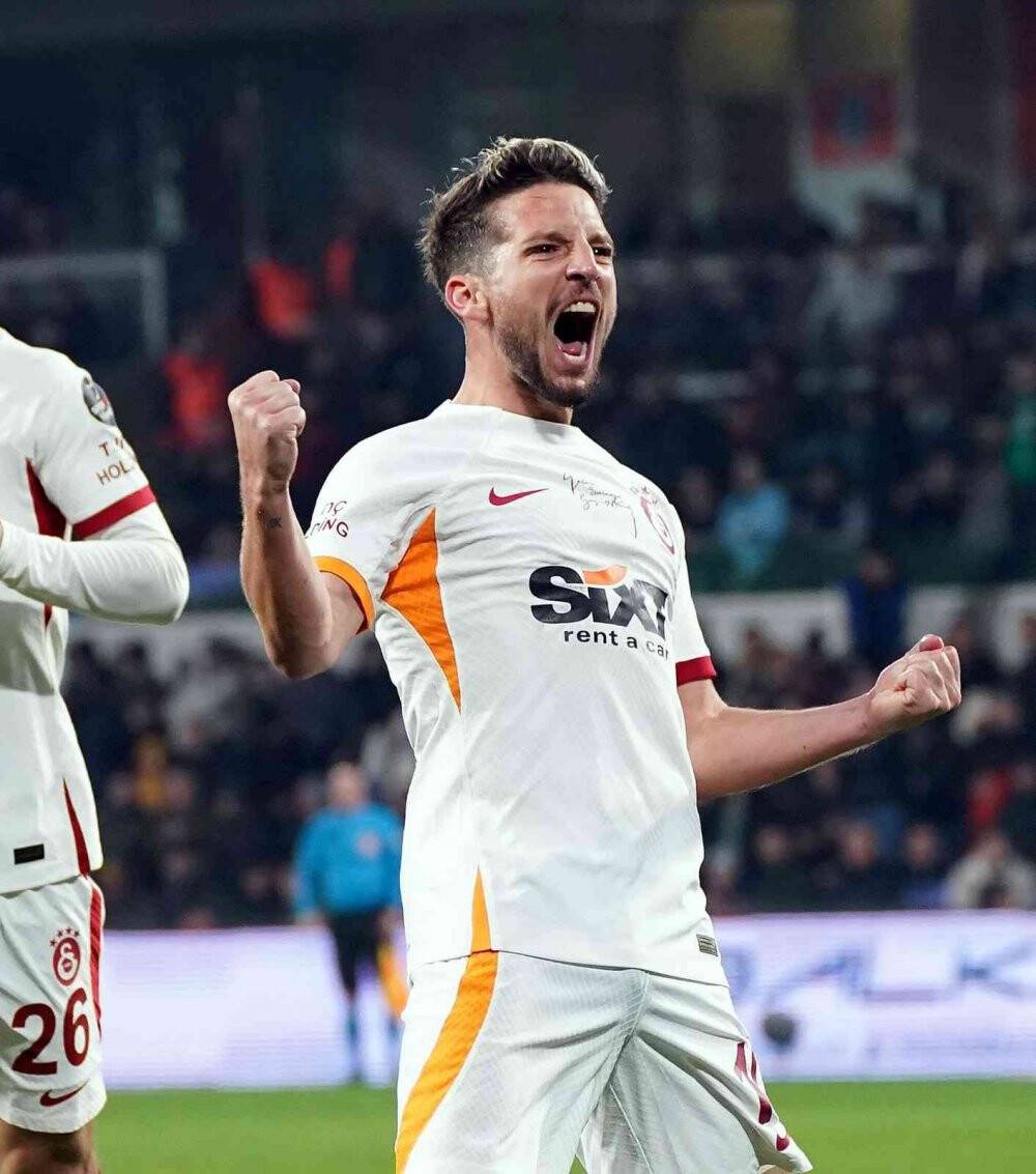 Konyaspor'un Kosta Rikalı oyuncusu Calvo Dünya Kupası'nda