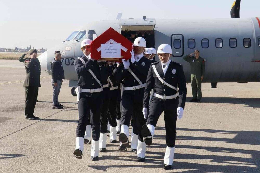 Terör kurbanı baba ve kızın  cenazeleri Adana’ya getirildi