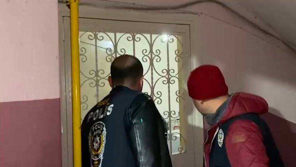 Borsadan yüksek kazanç vaadiyle 2.5 milyonluk vurgun yaptılar