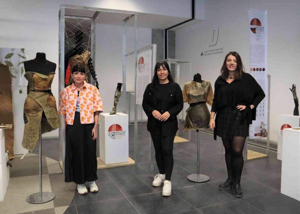 Bu kıyafetler bakterilerden üretiliyor