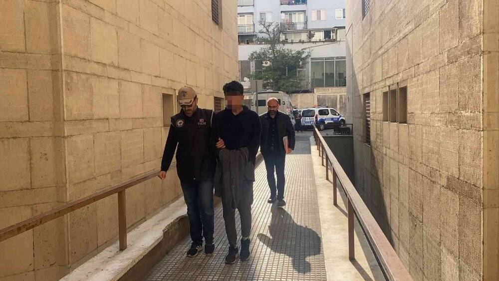 Feribotu kaçırdığı için bomba ihbarı yapmıştı, adliyeye sevk edildi