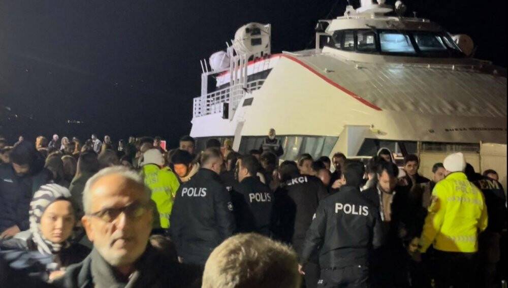 Feribotu kaçırdığı için bomba ihbarı yapmıştı, adliyeye sevk edildi