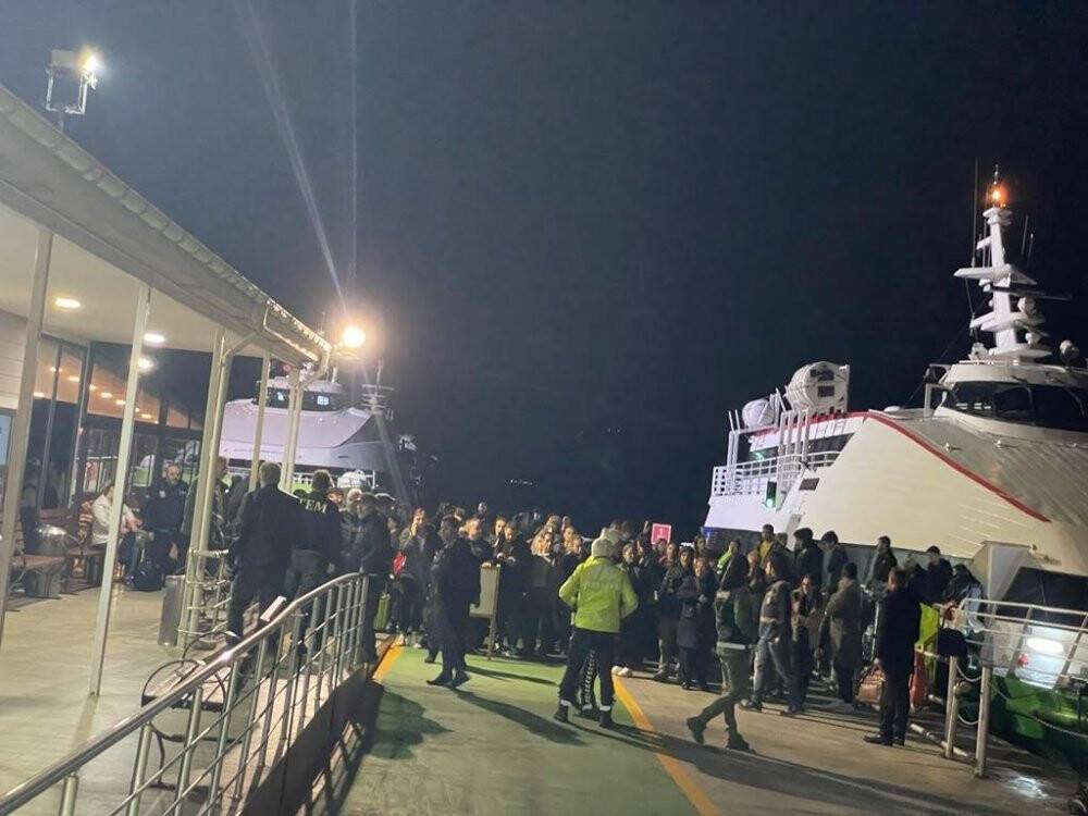Feribotu kaçırdığı için bomba ihbarı yapmıştı, adliyeye sevk edildi