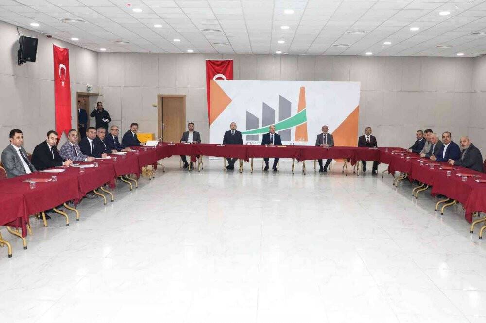 Sarayönü’nün kamu hizmetleri değerlendirildi