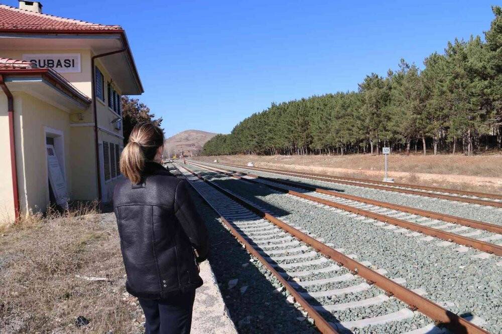 Dikiliş nedenleri görüntüsü kadar dikkat çekici