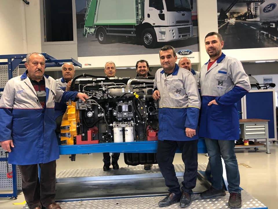 ford-otosanda-alinan-egitimler.jpg