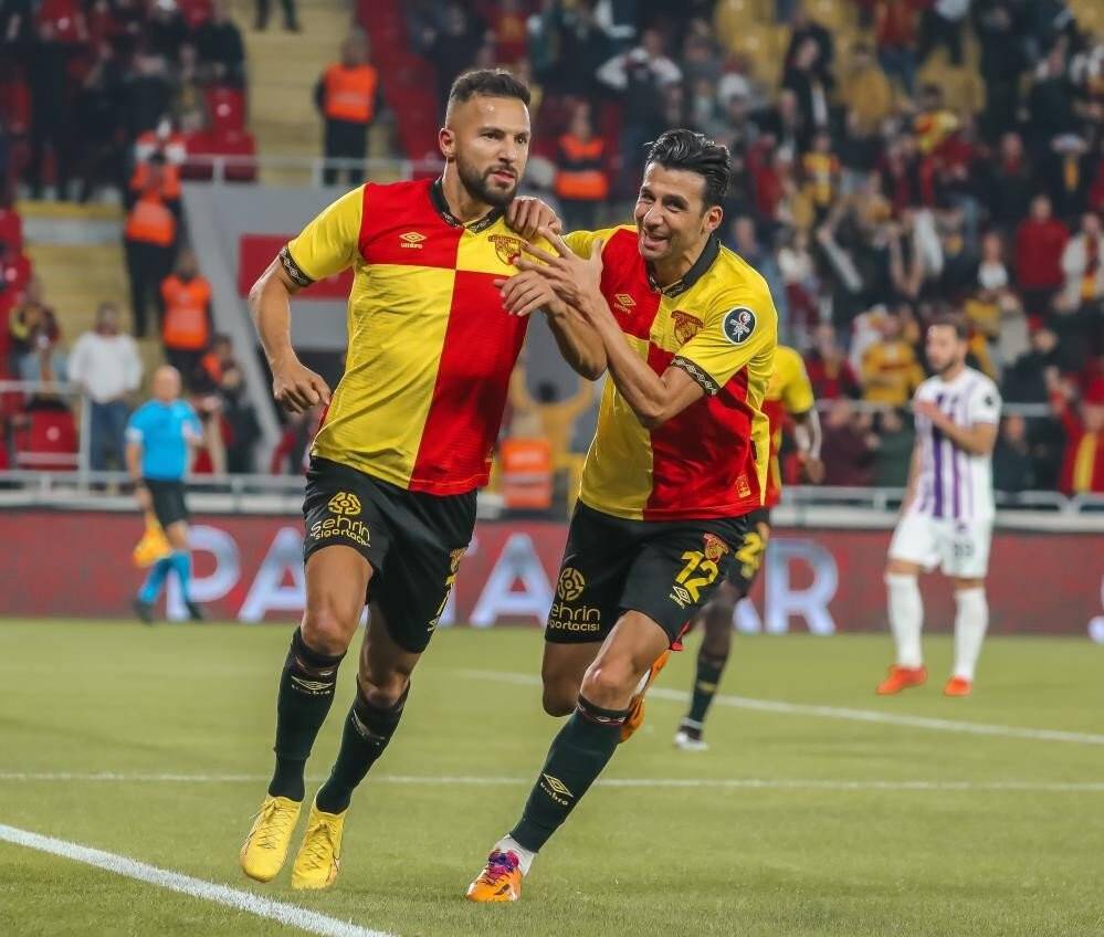Göztepe,  Eyüpspor deplasmanında