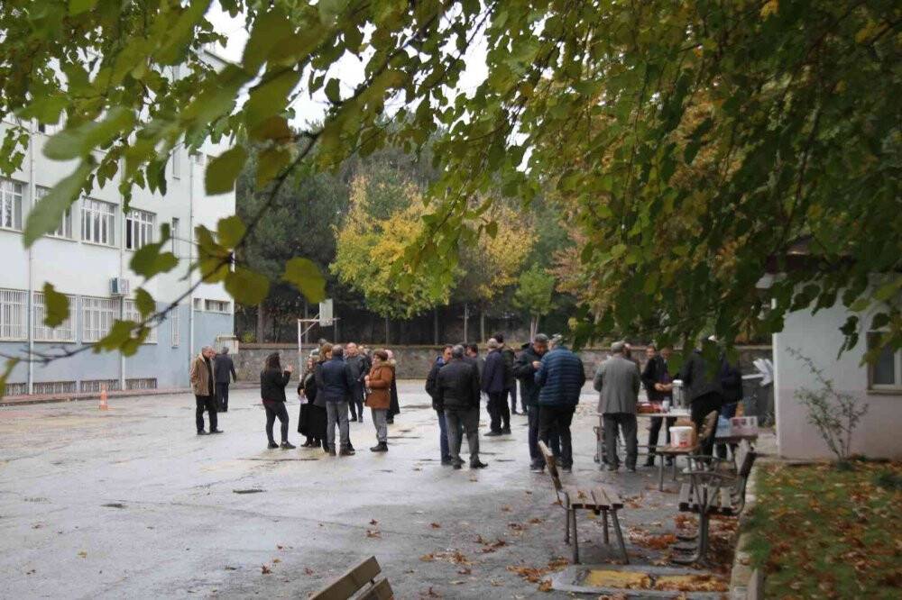 Uzun yıllar sonra sınava giren öğrenciler dikkat!