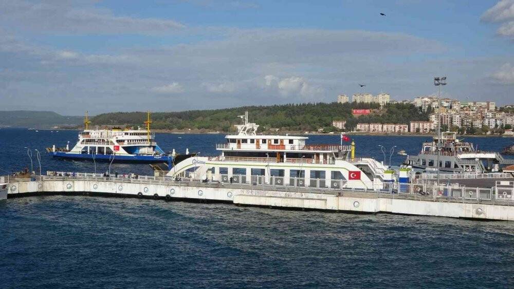 Yarınki feribot seferlerine fırtına engeli