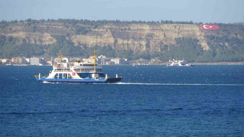 Yarınki feribot seferlerine fırtına engeli