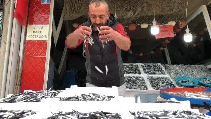 25 TL’ye tezgahlarda yerini aldı