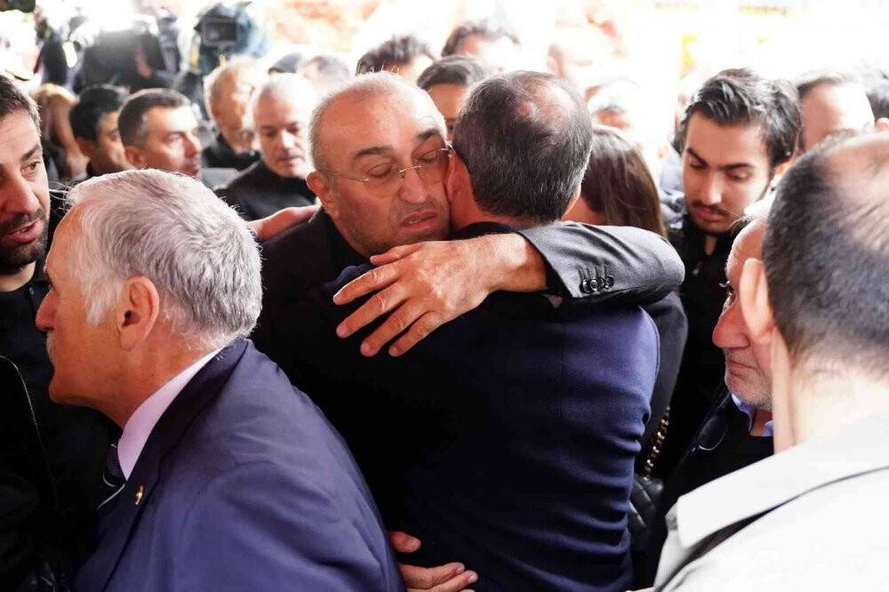 Abdurrahim Albayrak'ın torunu son yolculuğuna uğurlandı