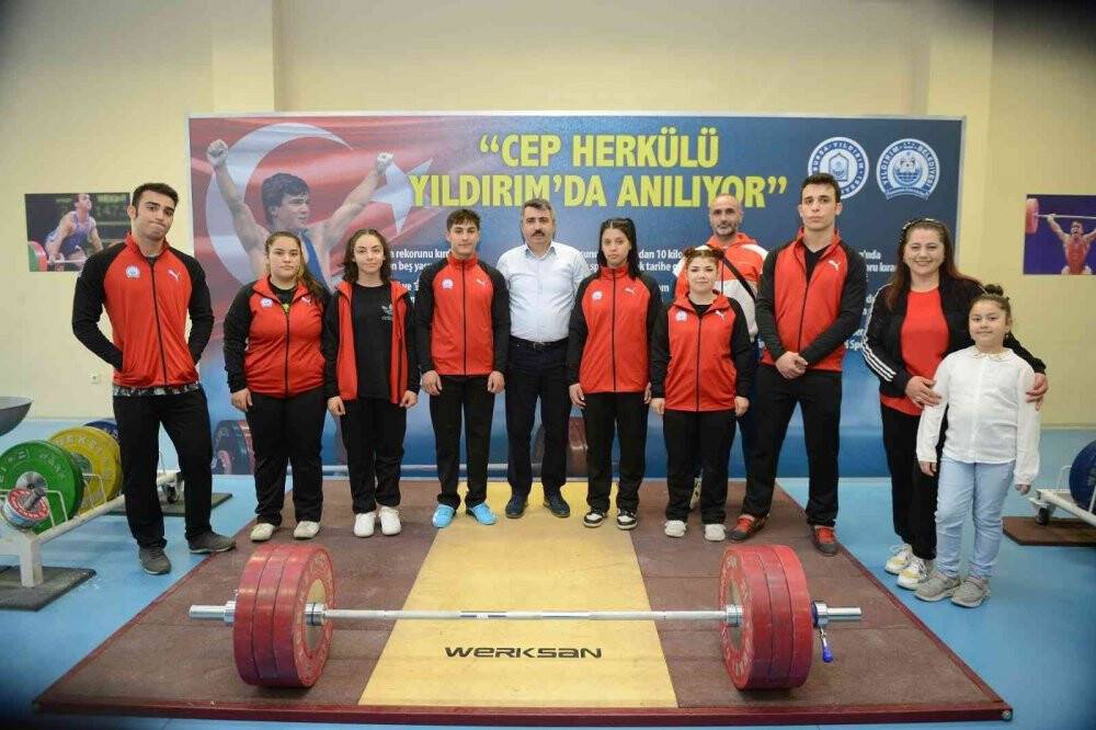 Cep herkülü, isminin yaşatıldığı Yıldırım’da anıldı