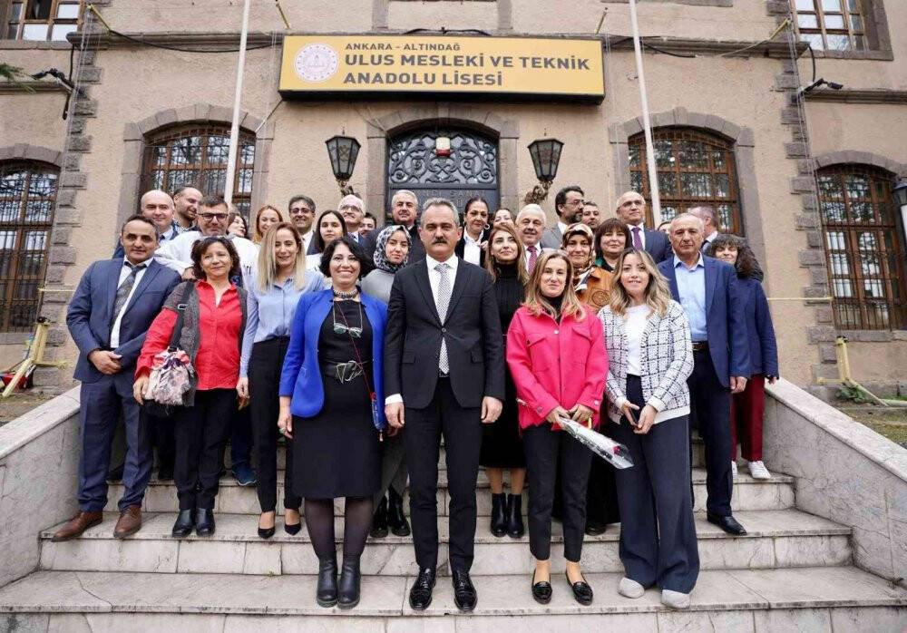 Öğretmenlere yüzde 30 indirim yararlanacak