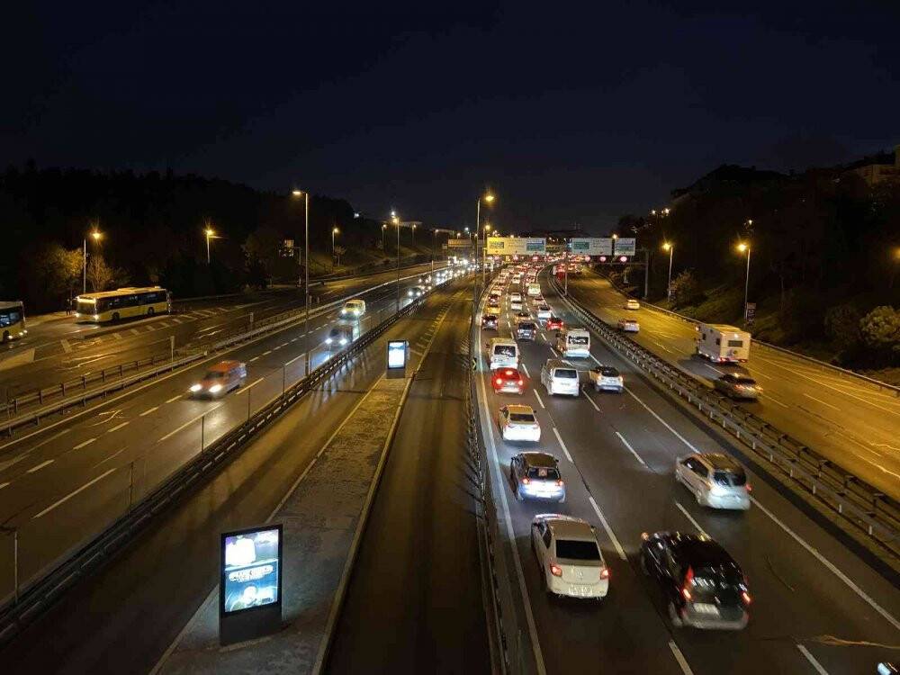 Okullar açıldı,durma noktasına geldi