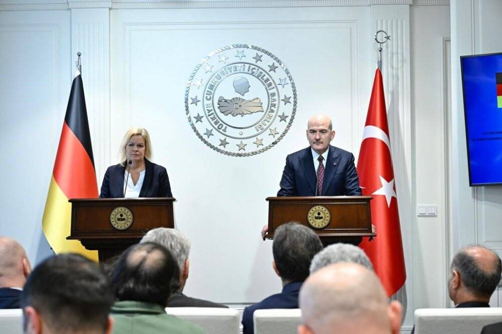 İçişleri Bakanı Soylu'dan Alman Bakan'a orantısız güç yanıtı