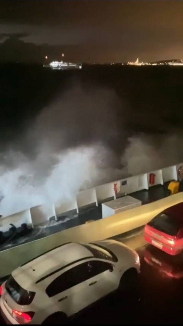 Marmara Denizinde korku dolu anlar