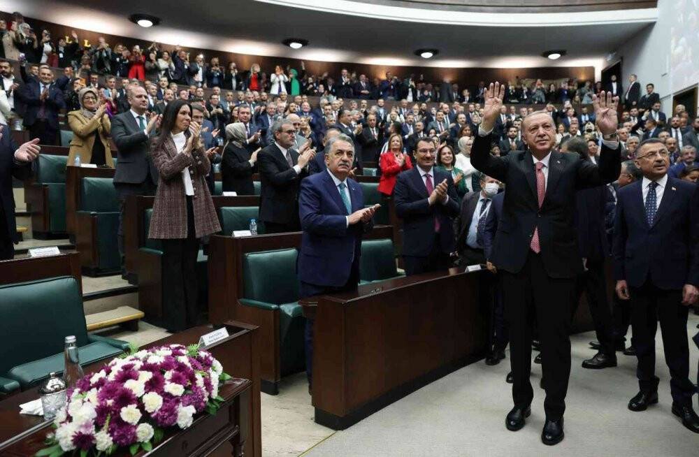 CHP ve İYİ Parti'den AK Parti'ye katılım