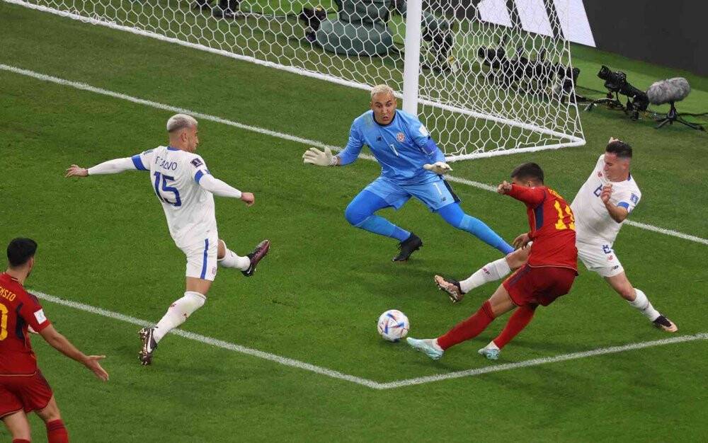 Kosta Rika, İspanya karşısında dağıldı