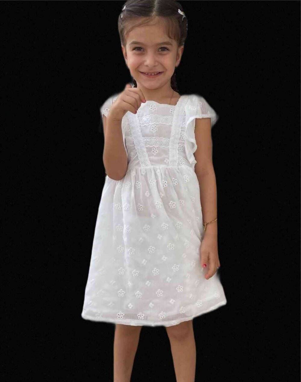 Otomobilin çaptığı 5 yaşındaki çocuk hayatını kaybetti