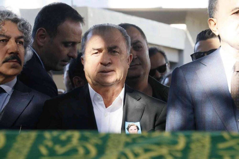 Fatih Terim’in annesi Nuriye Terim son yolculuğuna uğurlandı