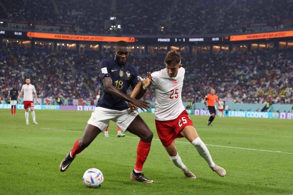 Fransa, adını son 16'yazdırdı