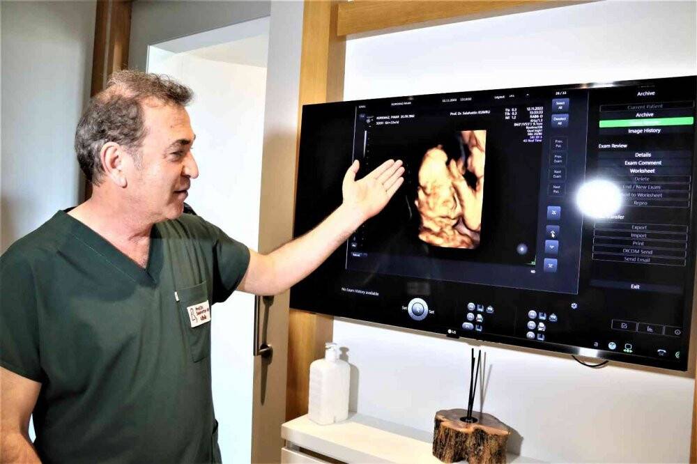 Koronavirüse yakalanan emziren annelere uzmanından müjdeli haber