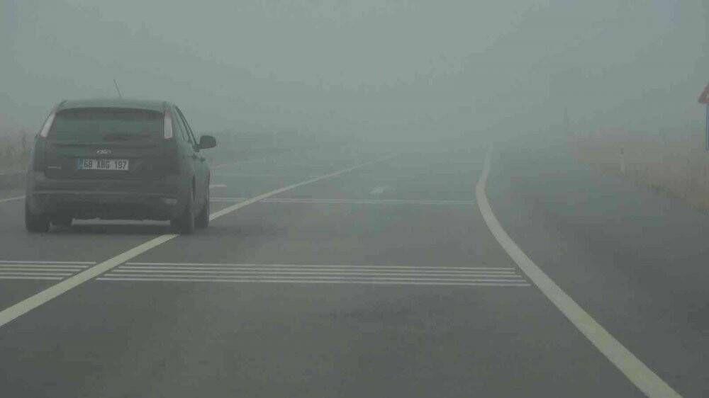 O şehirde yoğun sis etkili oluyor