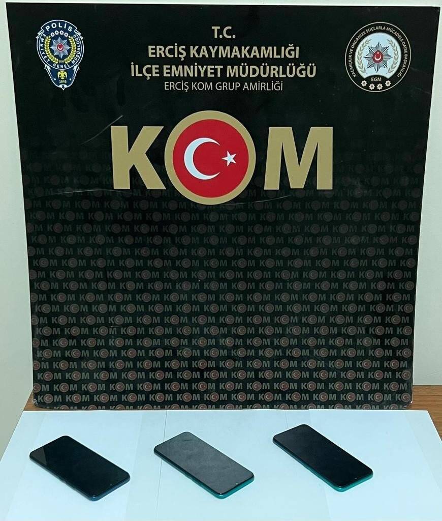 Van’da gümrük kaçakçılarına operasyon