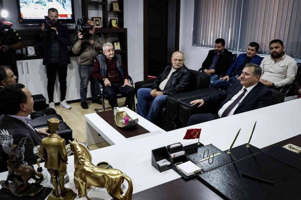 Antalya İl Emniyet Müdürü Çevik, Manavgat’taki çatışmanın detaylarını paylaştı