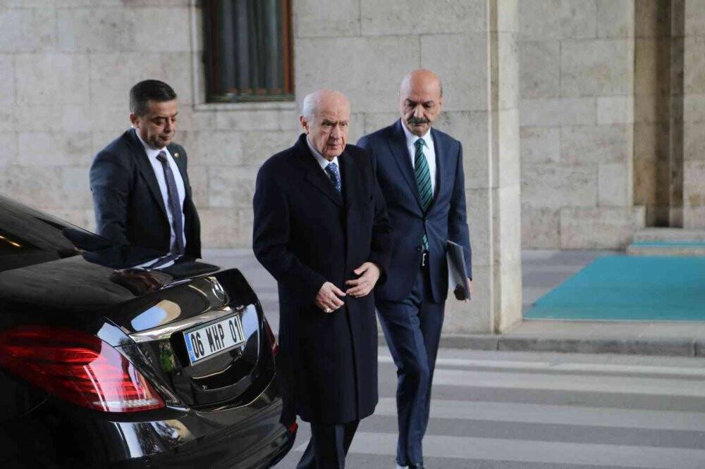 MHP Genel Başkanı Bahçeli: “2 yetmez 3 olsun dersek ne yapacaksınız”