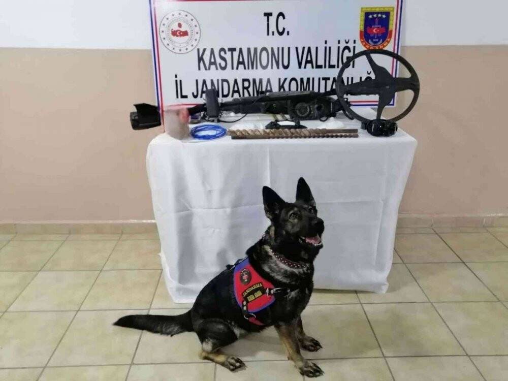 Önce patlayıcıyla, 1 hafta sonra kazı yaparken yakalandılar