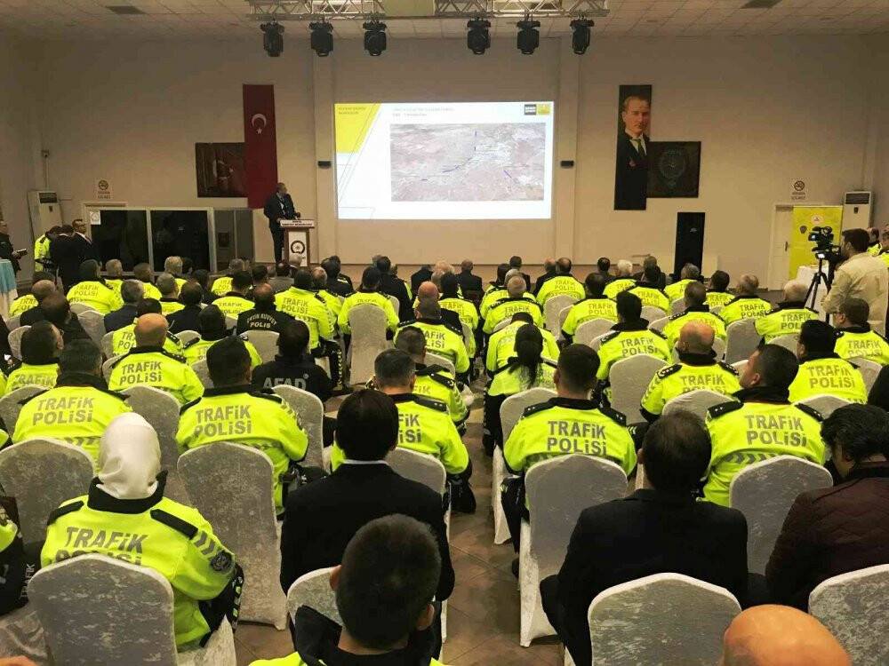 "Trafik Birim Amirleri Bölge Değerlendirme Toplantısı"  yapıldı