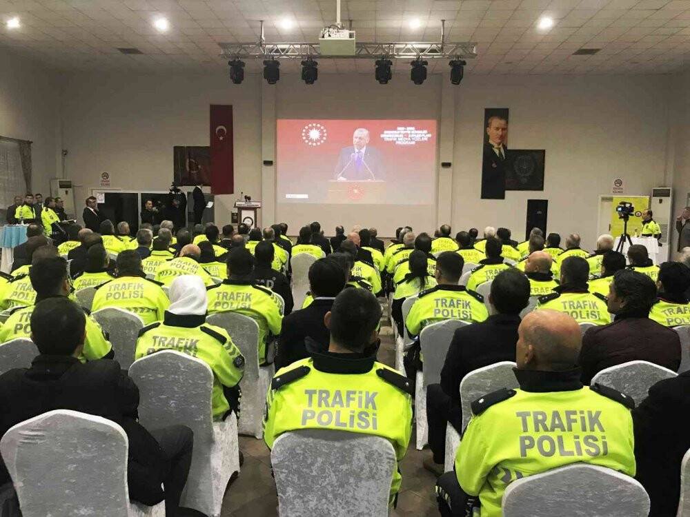 "Trafik Birim Amirleri Bölge Değerlendirme Toplantısı"  yapıldı