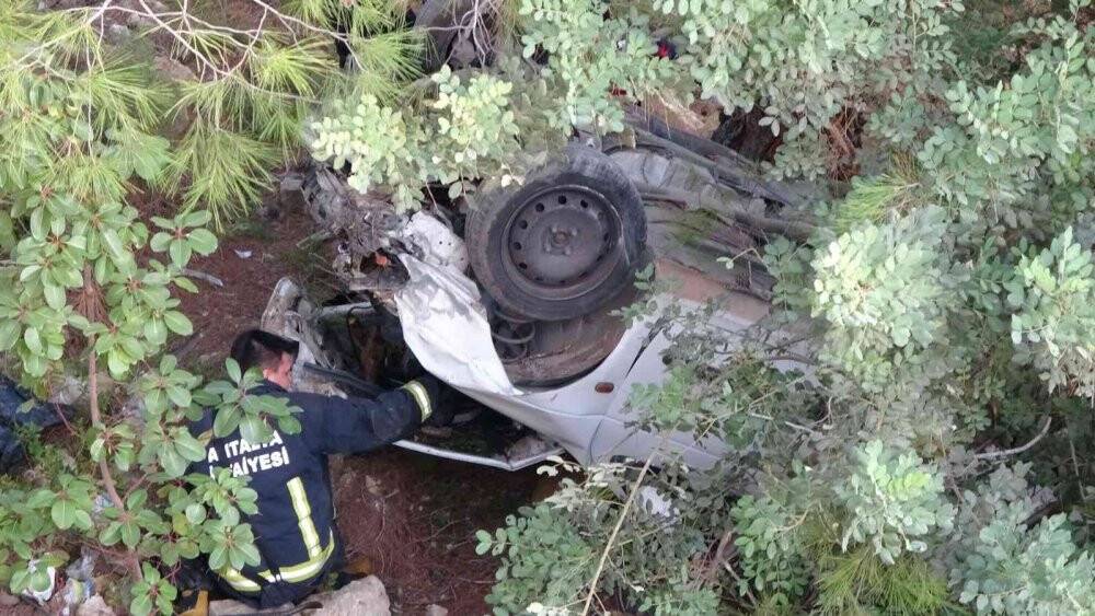 Antalya-Konya yolunda can pazarı