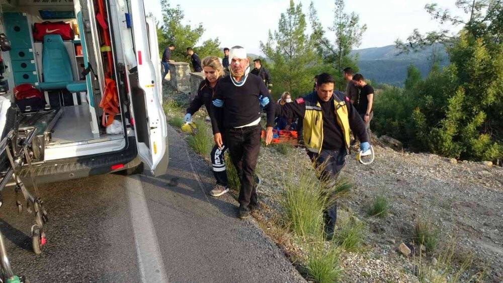 Antalya-Konya yolunda can pazarı