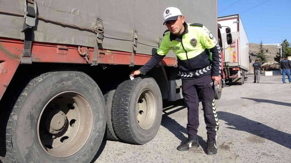Sürücülere önemli uyarı: Yarından itibaren bin 152 lira cezası var
