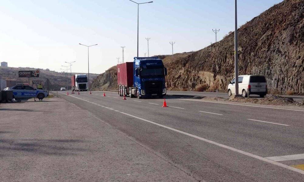 Sürücülere önemli uyarı: Yarından itibaren bin 152 lira cezası var