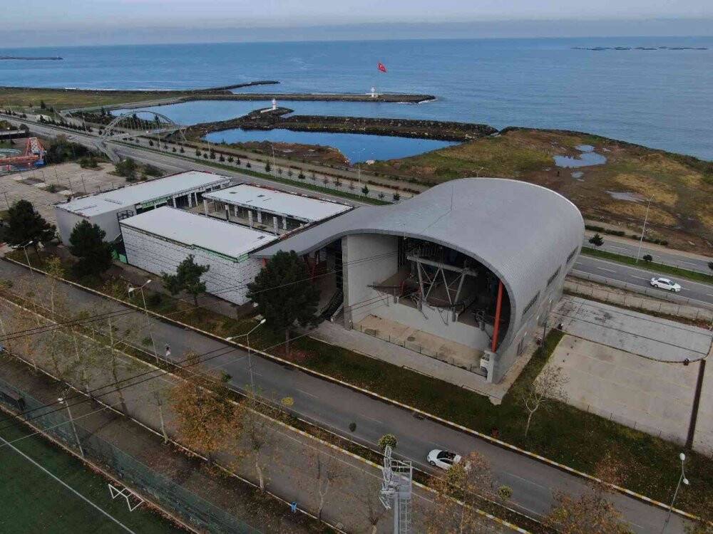 Yapımına 100 milyon harcandı 4 yıldır kiracısı yok