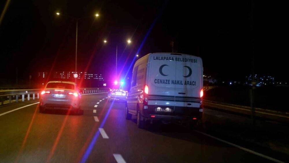 Bulgaristan unsurlarının dövüp sonra yarı çıplak halde ölüme ittiği göçmen öldü