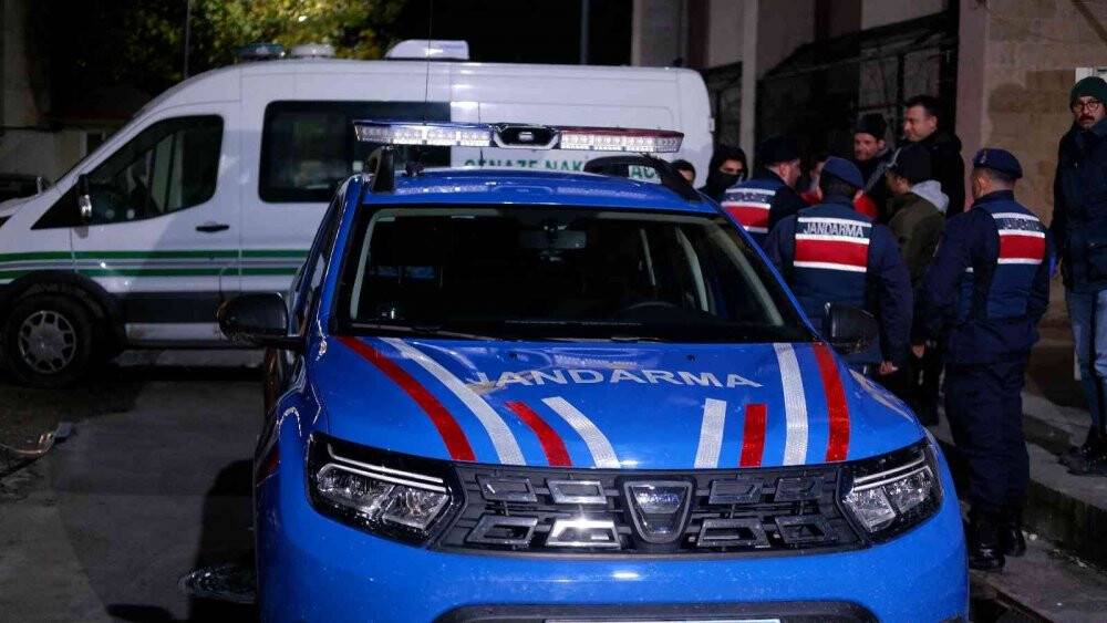 Bulgaristan unsurlarının dövüp sonra yarı çıplak halde ölüme ittiği göçmen öldü