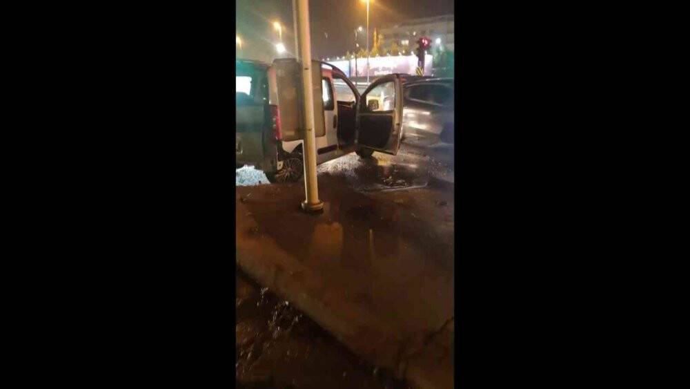 Makas atan sürücü kazaya neden oldu