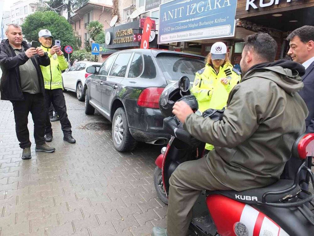 Polis bu sefer ceza için durdurmadı