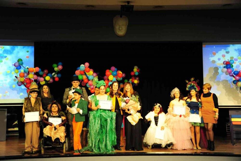 Sanat engel tanımadı