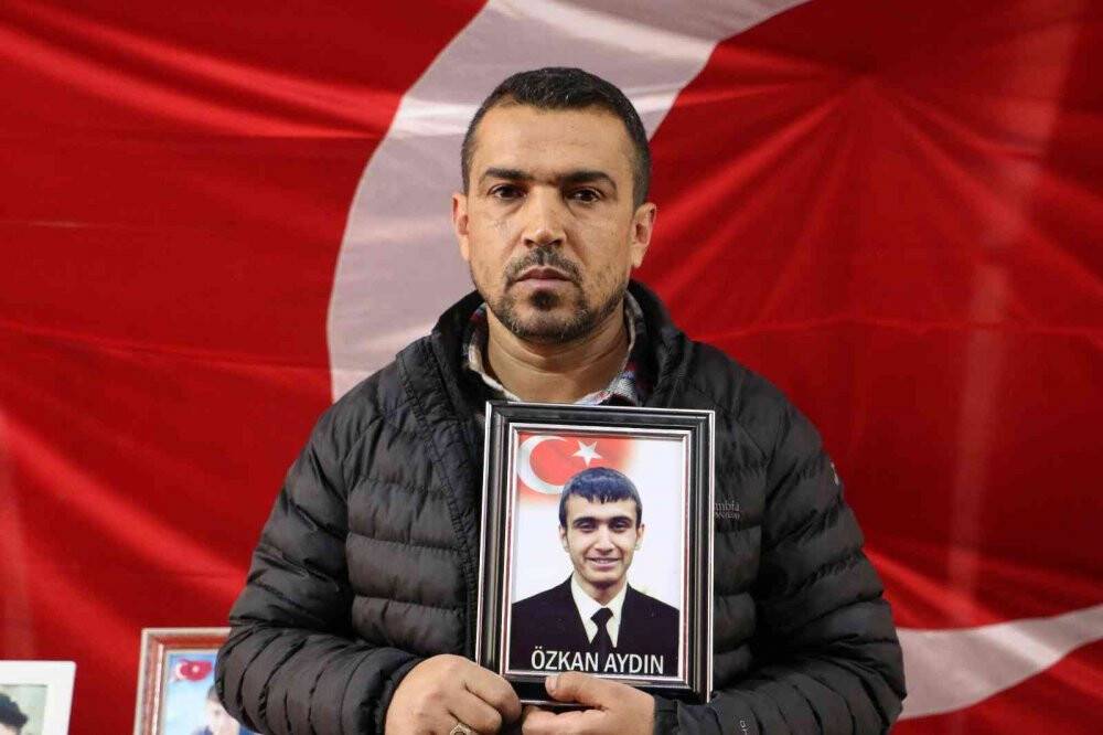 Evlat nöbetindeki baba: “Mücadelemiz olumlu sonuç veriyor”