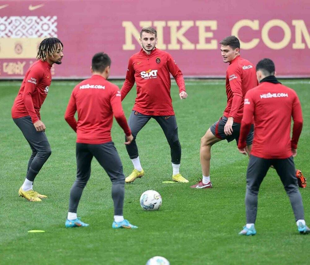 Galatasaray'da hazırlıklar sürüyor